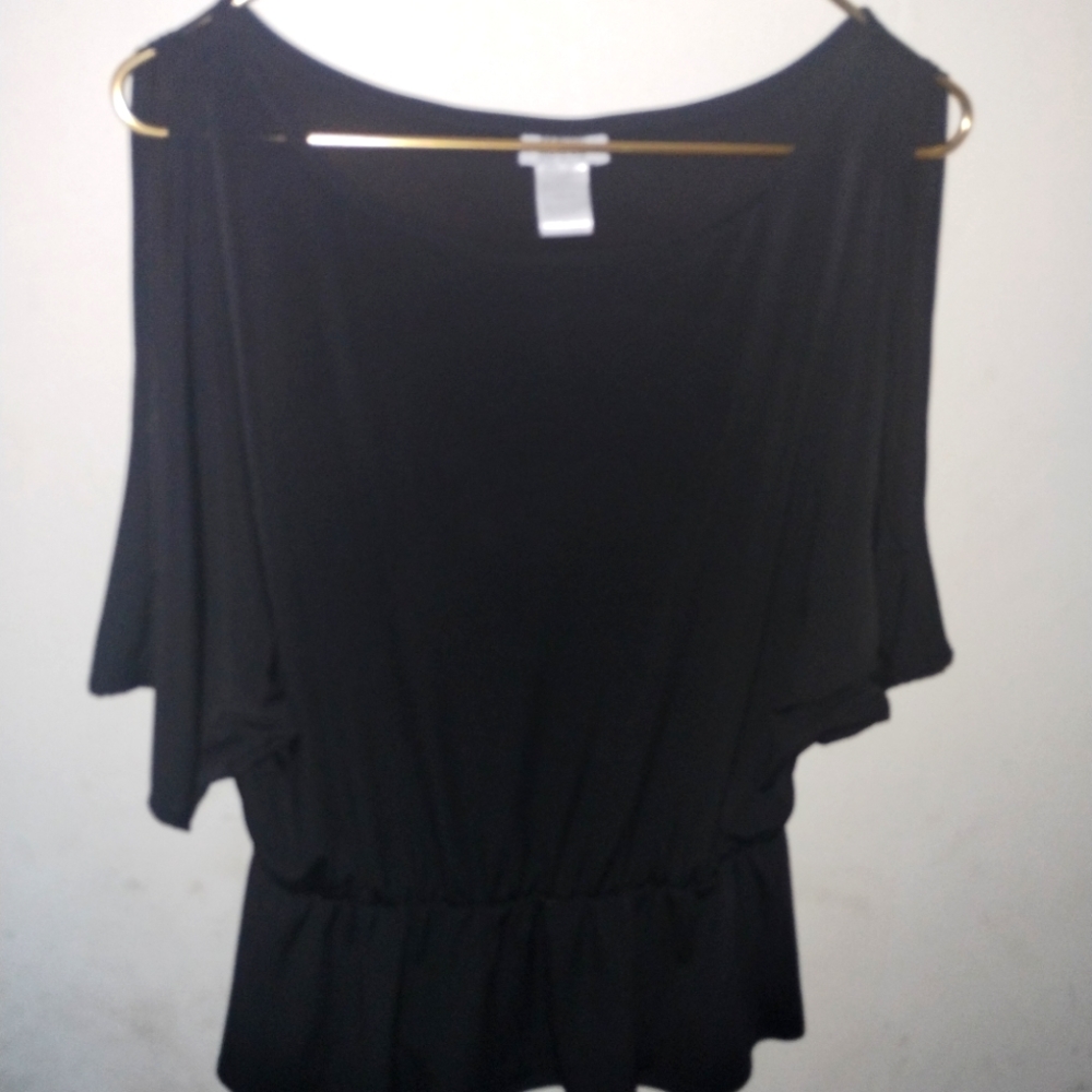 Monroe & main shoulder cut blouse